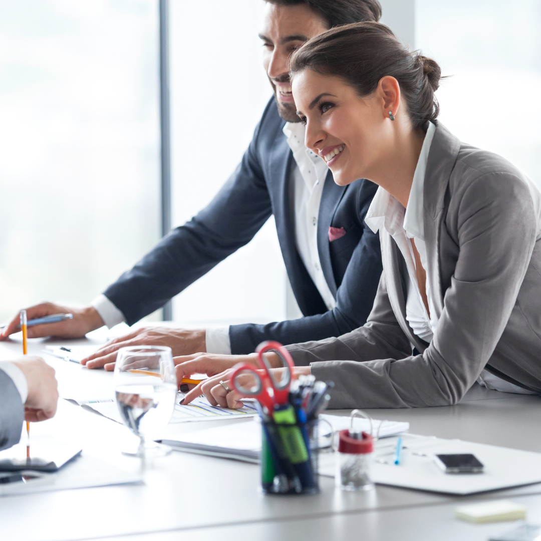 Multi-angle product rendering showcase